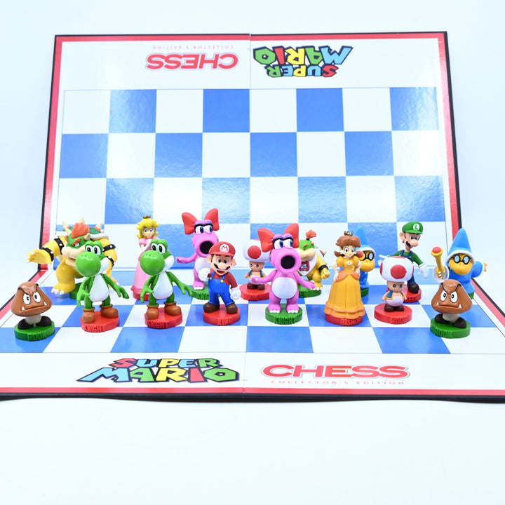 Super Mario Chess Set / Board Game - FREE POST!