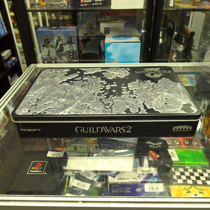 AS NEW! Guild Wars 2 Collectors Edition - PC Game / Figure