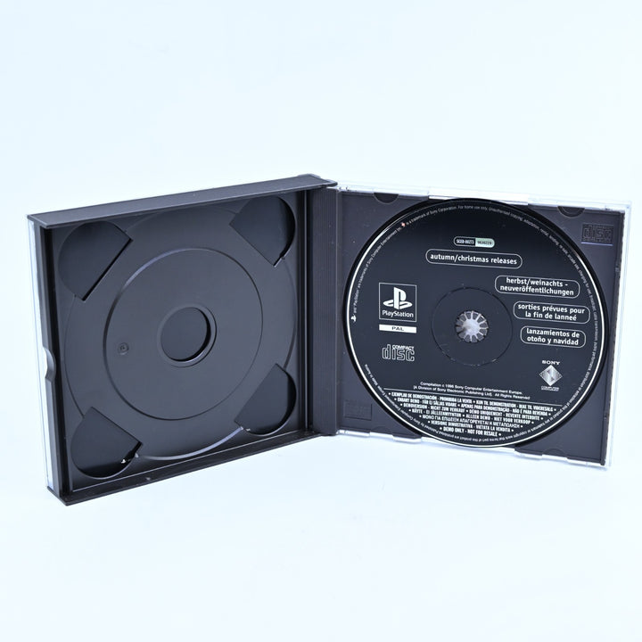 Crash Bandicoot - Includes Demo Disc- PS1 Game + Manual - PAL - MINT DISC!