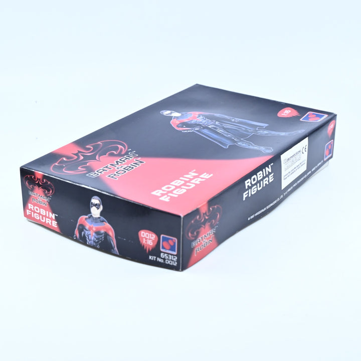 NEW IN BOX! Batman & Robin - Robin - Hasegawa 1:16 Figure Unpainted