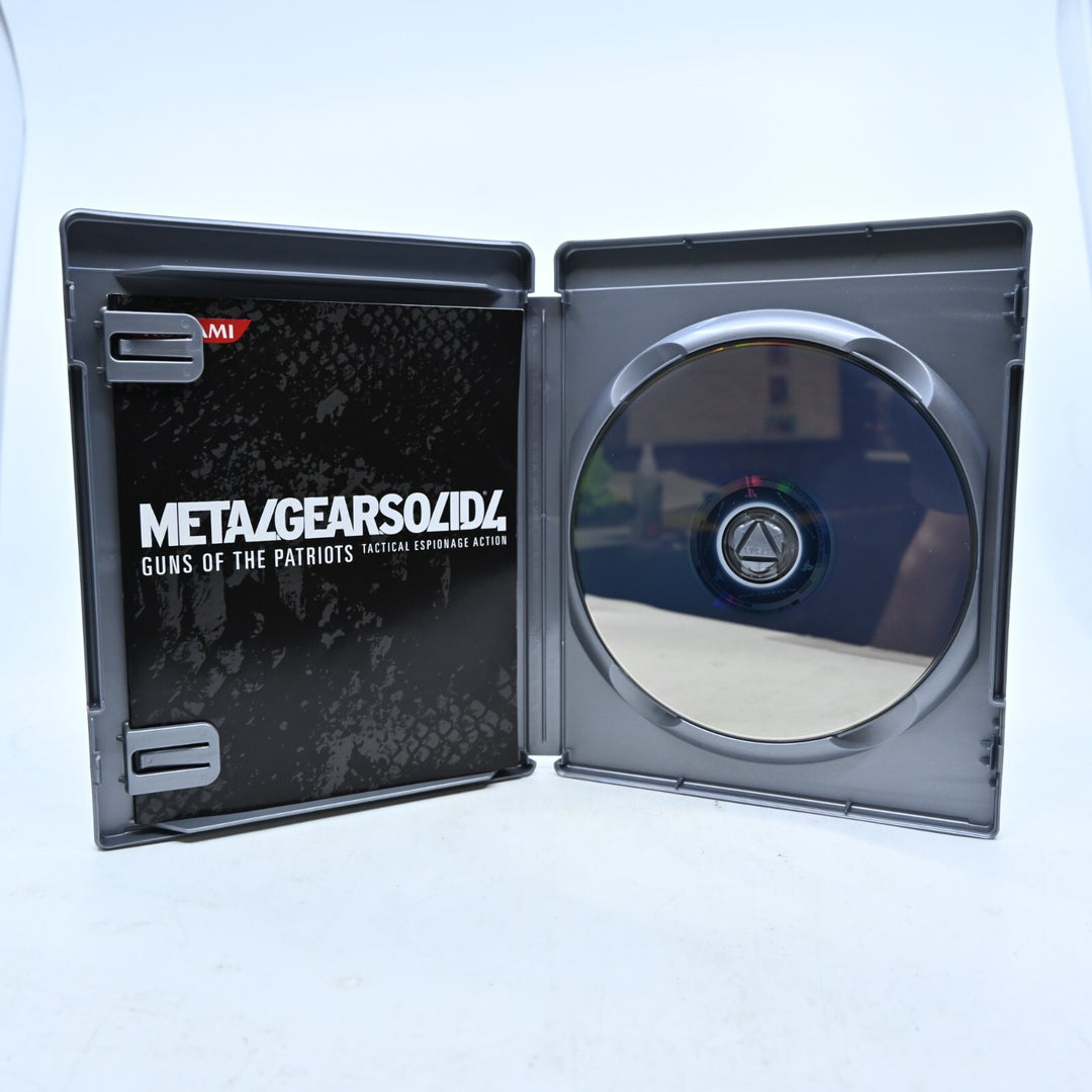 Metal Gear Solid 4: Guns of the Patriots - Sony Playstation / PS3 Game + Manual.
