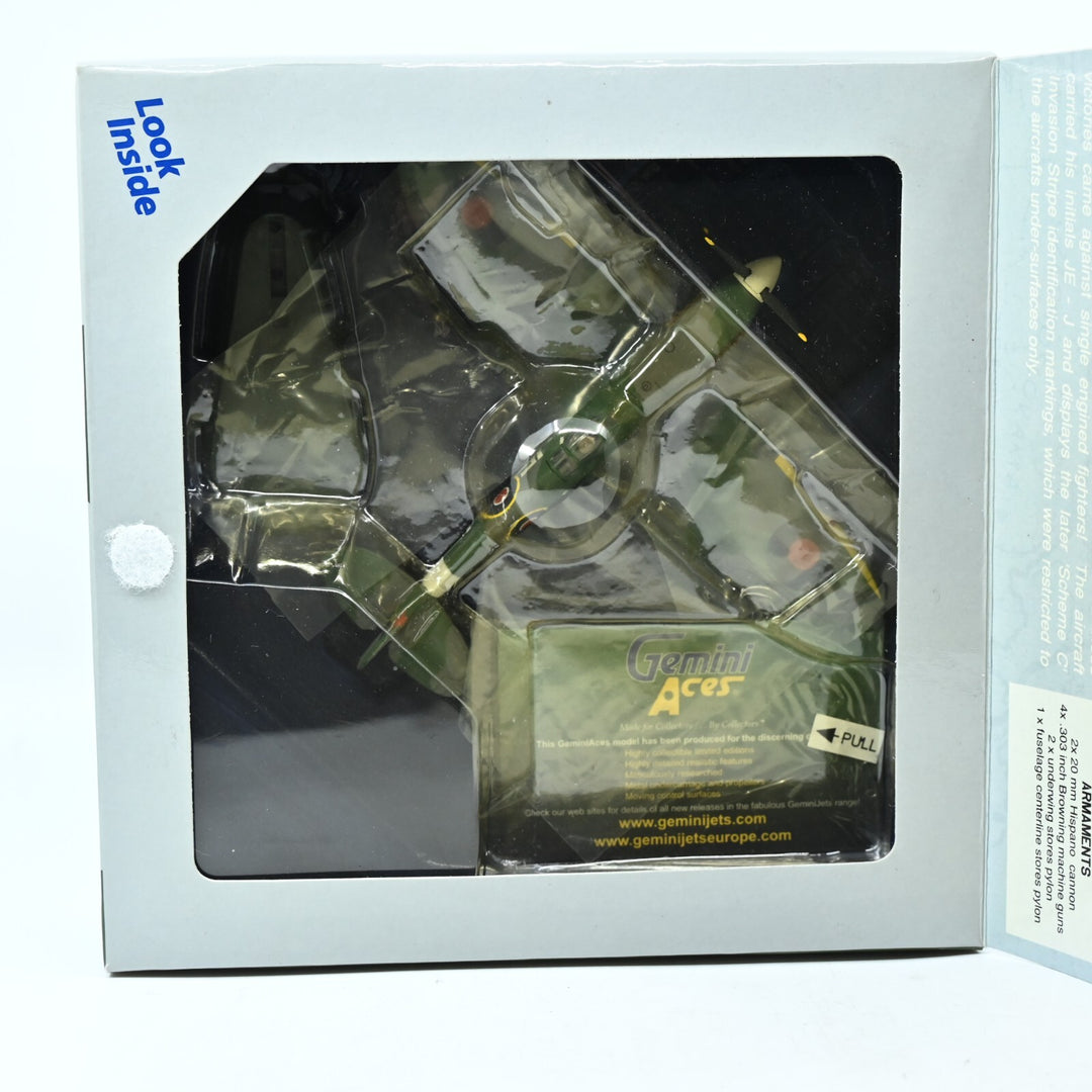 Gemini Aces 1:72 Supermarine Spitfire Mk.IXe 141 Wing (Canada) GARAF1001 - Plane