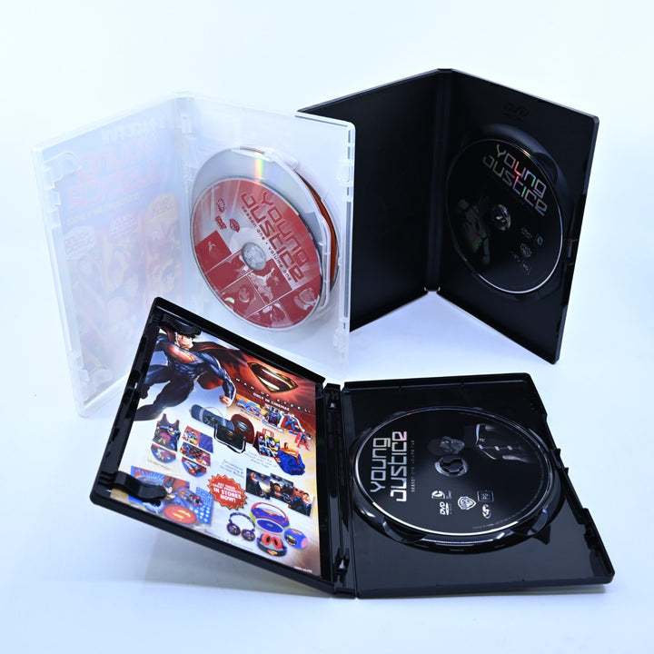 Young Justice - Season 1 Complete - Regions 1 & 4 - DVD