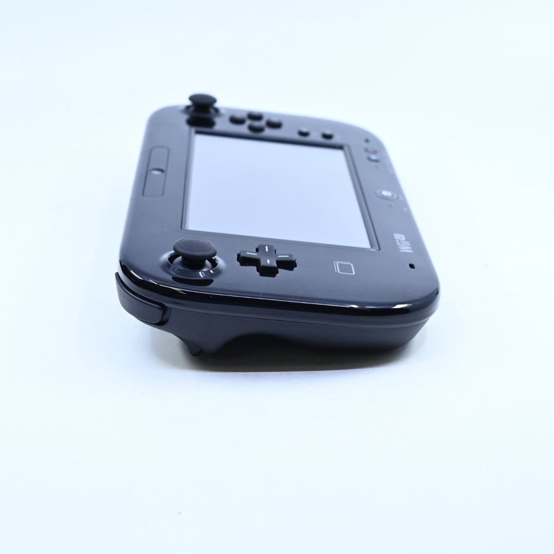 Mario Kart 8 + Super Smash Bros. Premium Pack - Nintendo Wii U Boxed Console