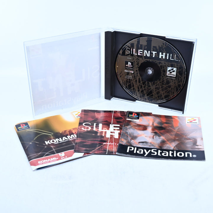 Silent Hill - Sony Playstation 1 / PS1 Game + Manual - PAL - MINT DISC!