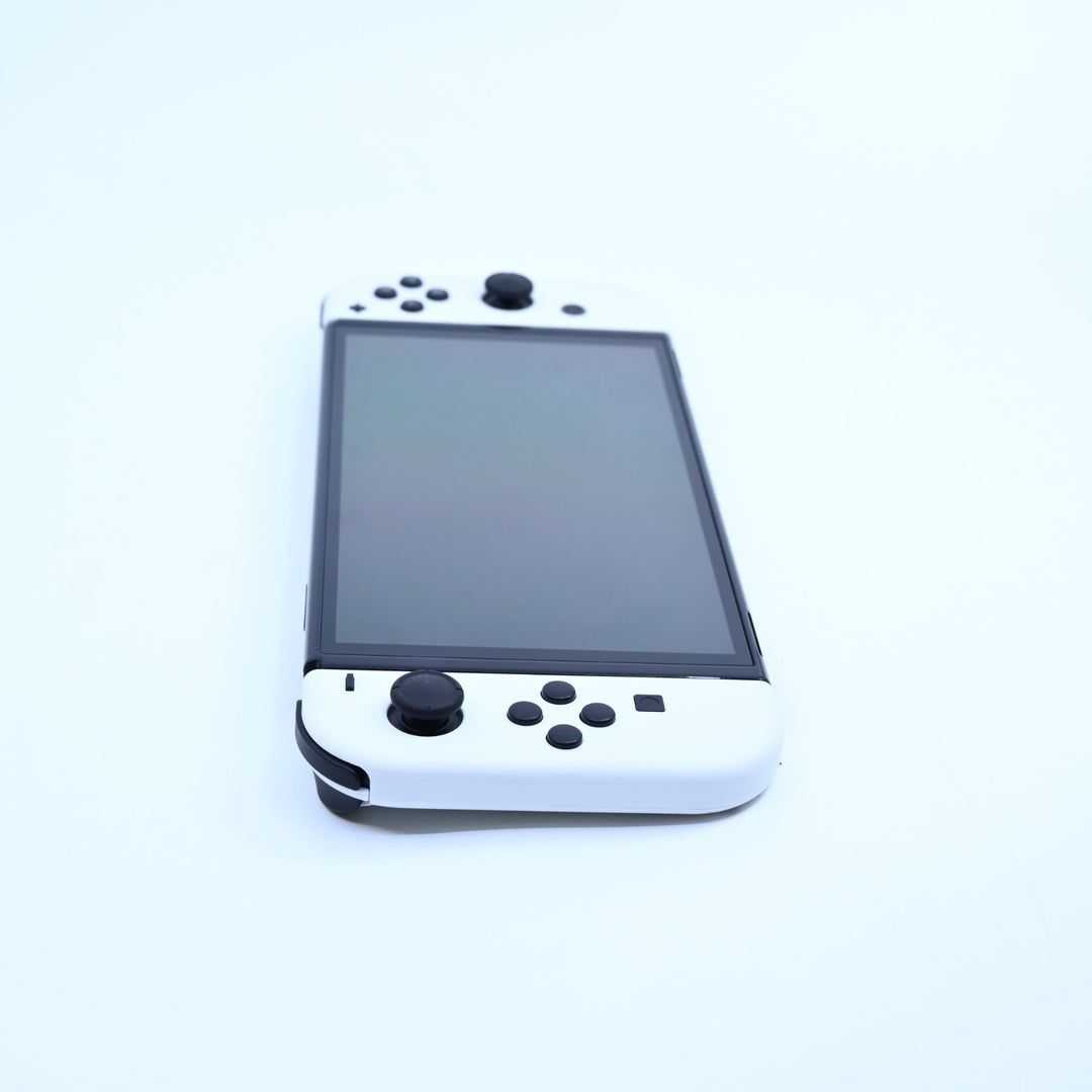 White - Nintendo Switch OLED Boxed Console - PAL - FREE POST!