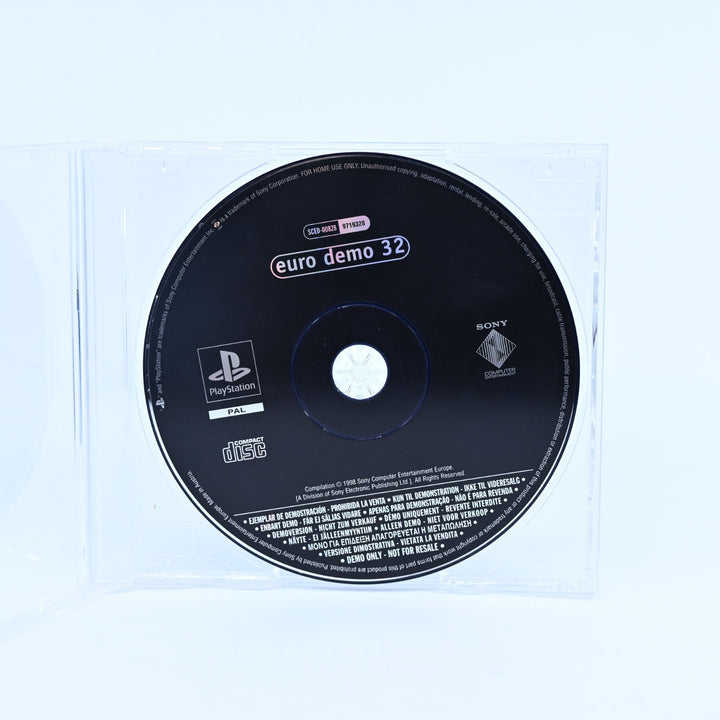 Euro Demo 32 - Demo SCED-00828 - Sony Playstation 1 Game / PS1 Game - Disc Only