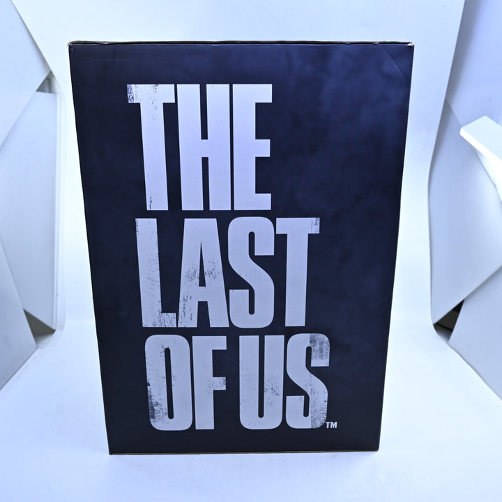 The Last of Us Post Pandemic Joel & Ellie Collector's Edition - Boxed Figure