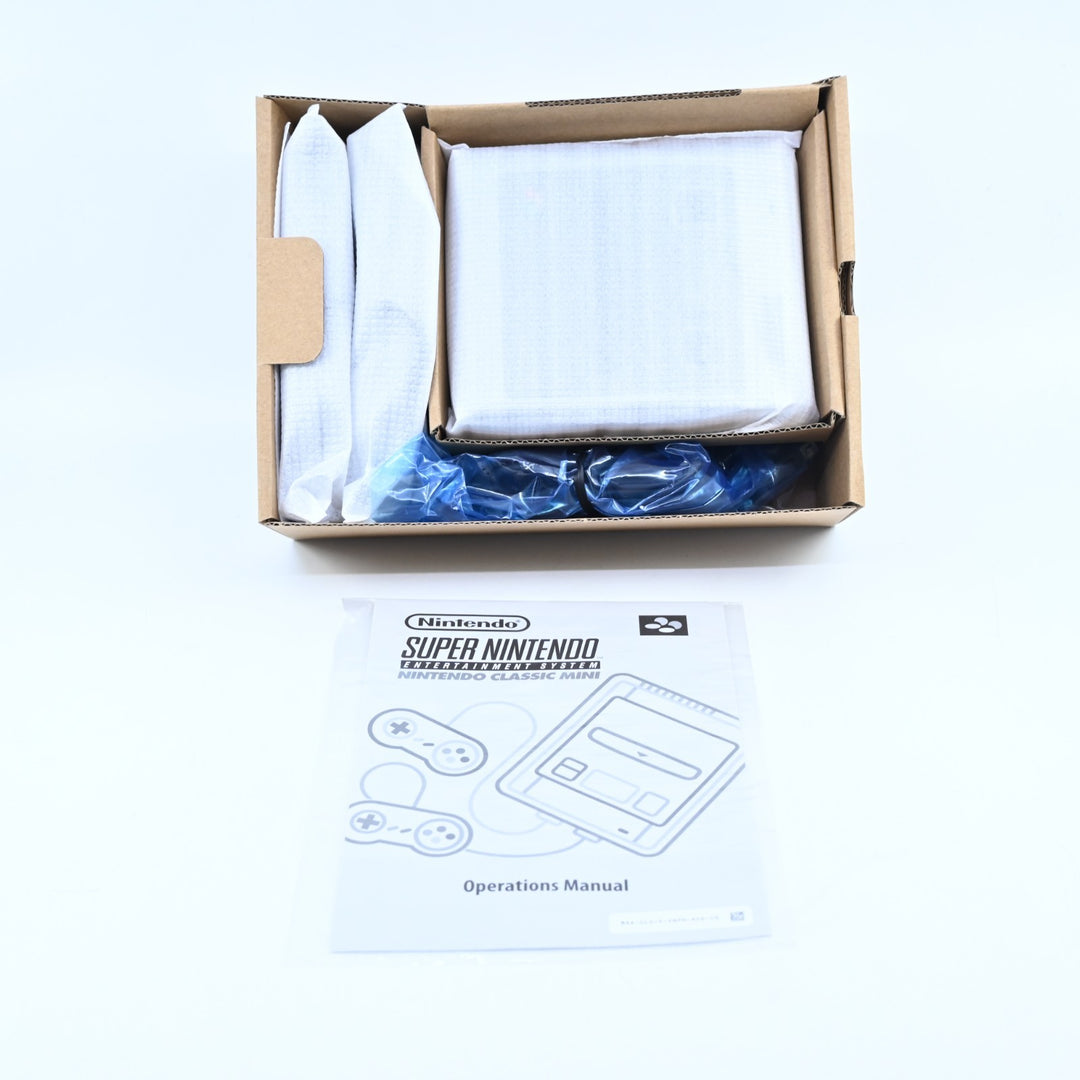 AS NEW! SNES Classic Mini - Super Nintendo / SNES Boxed Console - FREE POST!