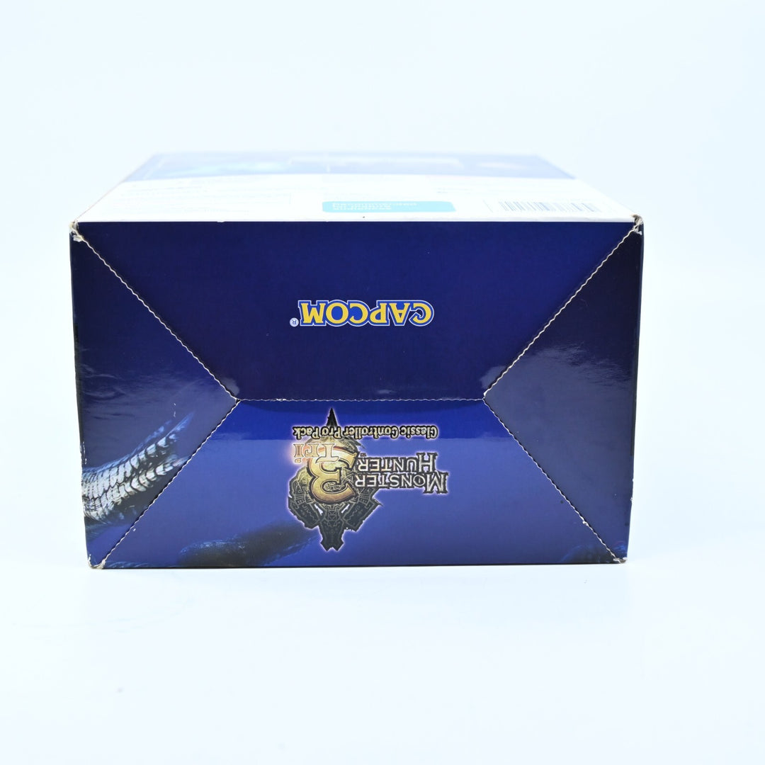 Monster Hunter 3 Tri Classic Controller Pack - Nintendo Wii Game + Manual - PAL