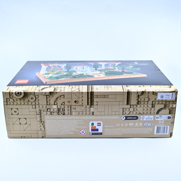SEALED! LEGO 10359 Icons - Gardens of the World: Fountain Garden - Toy