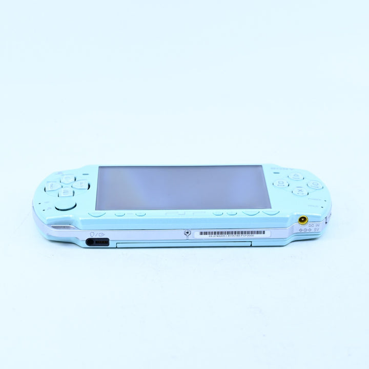 Mint Green - PSP Console - Japanese - PSP-2000 + NEW BATTERY