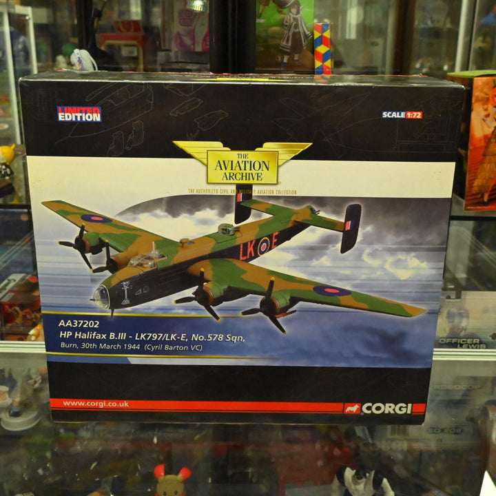 Corgi Aviation 1:72 HP Halifax B.III - LK797/LK-E, No.68 SQN AA37202 - Plane
