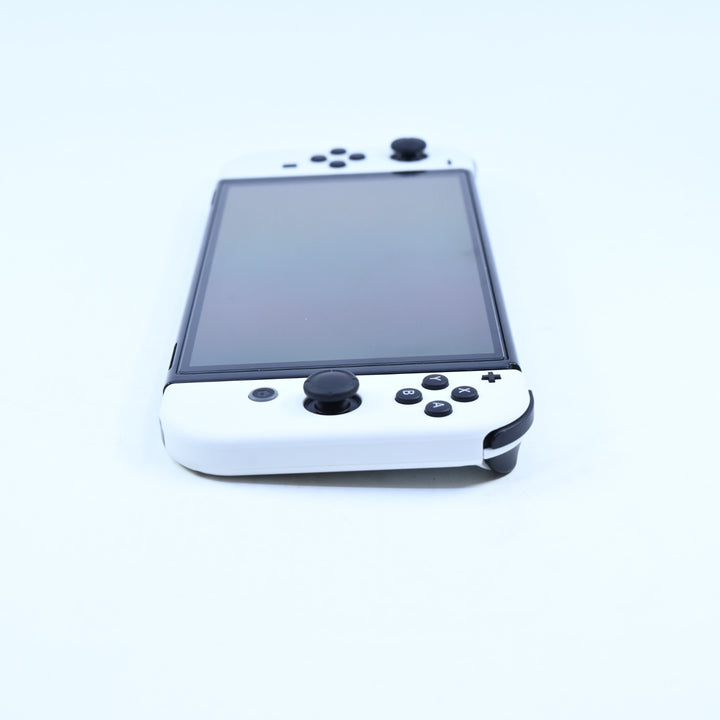 White - Nintendo Switch OLED Boxed Console - HEG-001 - FREE POST!