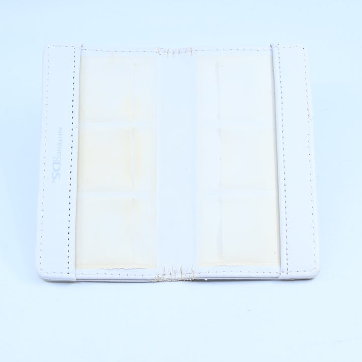 Club Nintendo Magnetic DS Cartridge Holder - Nintendo DS Accessory