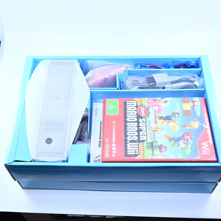 UNUSED! Super Mario Bros 25th Anniversary Red Console - Wii Boxed Console
