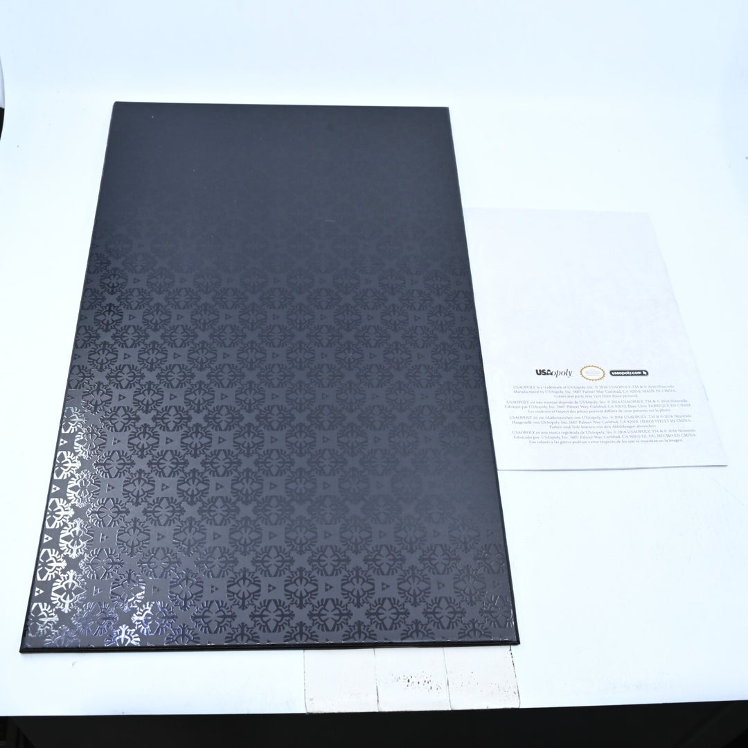 LIKE NEW! The Legend of Zelda Chess Set - USAOPOLY - Board Games / Toy