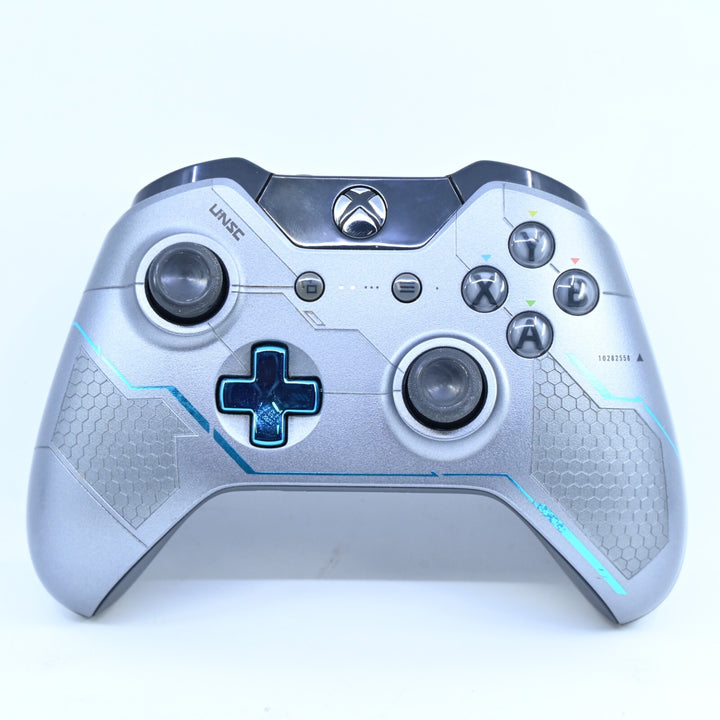 Halo 5 Guardians Limited Edition 1TB with Controller - Xbox One Console - PAL