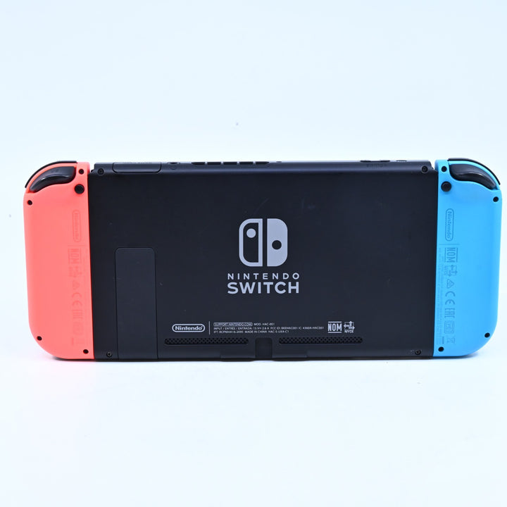 Blue / Red XAW700182 - Nintendo Switch Boxed Console - PAL - FREE POST!