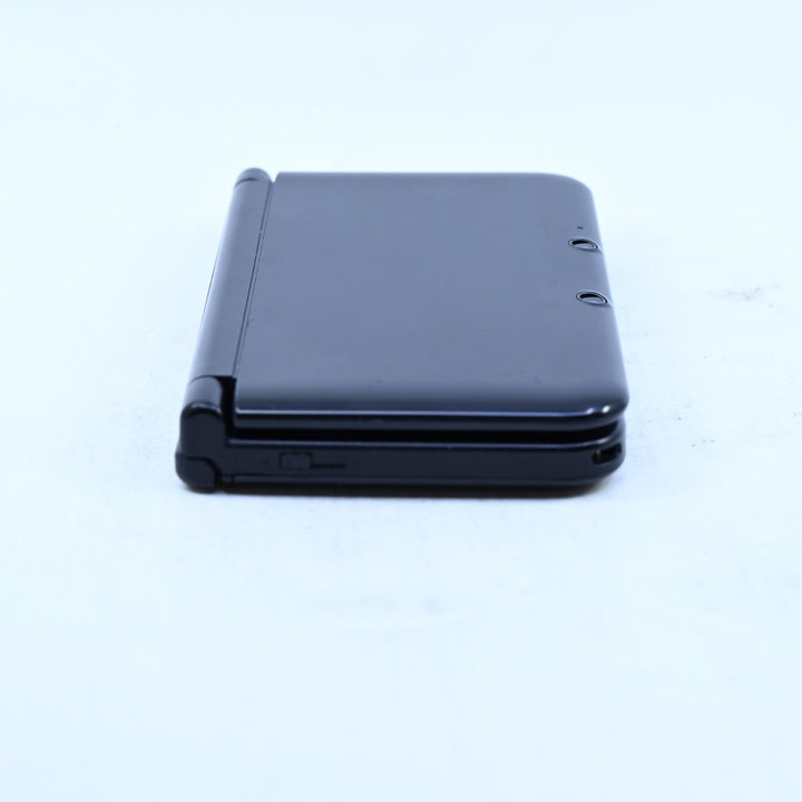 SPR-001(USA) Black - Nintendo 3DS Console XL + 32 GB Card - PAL - FREE POST!