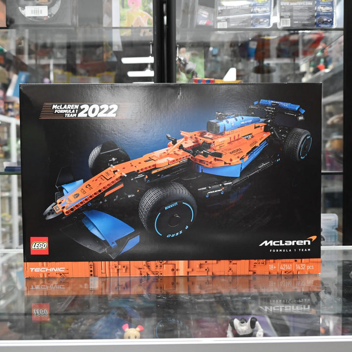 SEALED! - LEGO 42141 Technic Formula 1 McLaren - Race Car Model