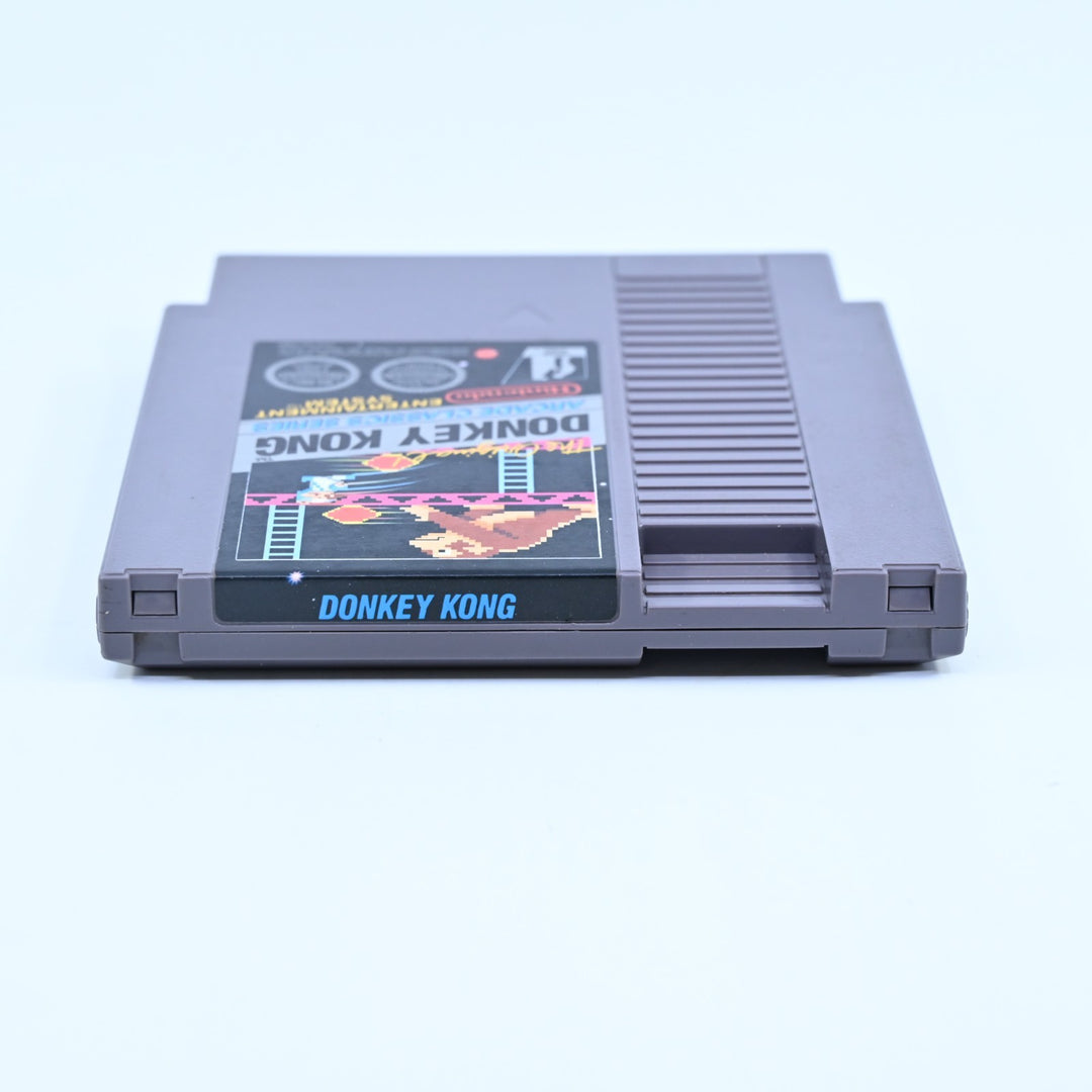 The Original Donkey Kong Arcade Classics Nintendo Entertainment System NES Game