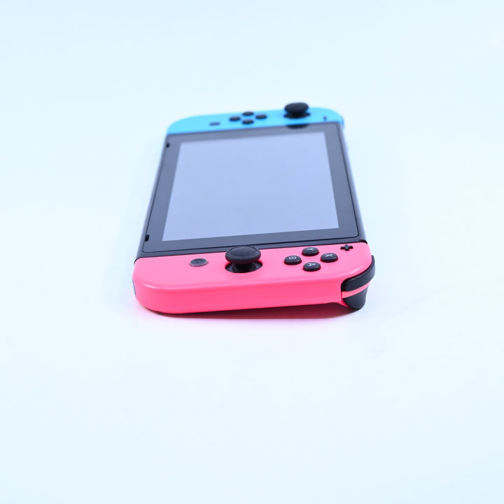 Blue / Pink Nintendo Switch - Hall Effect - Nintendo Switch Console