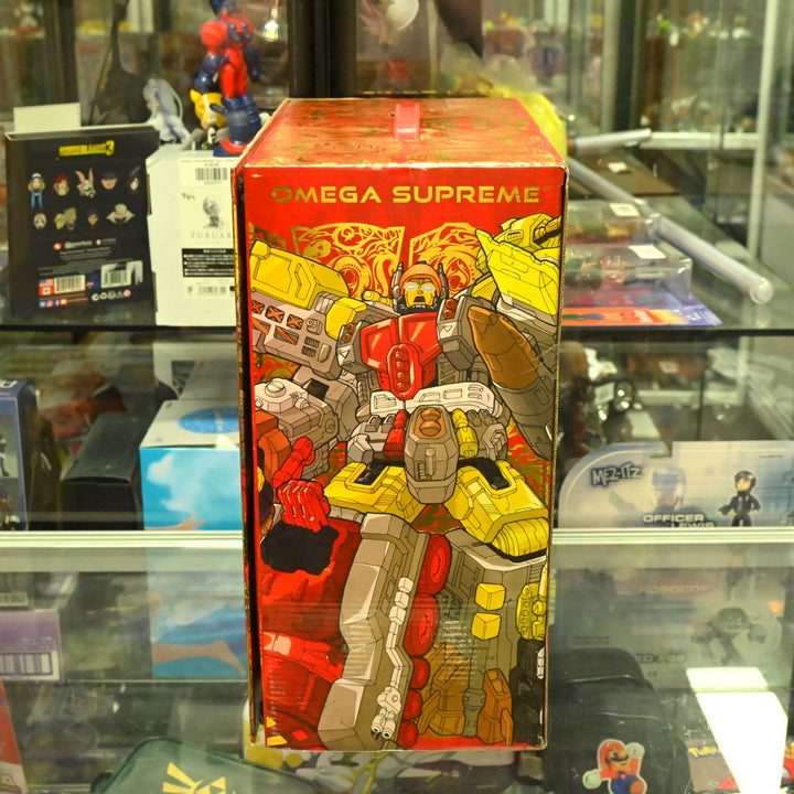 SEALED! Omega Supreme - Year of the Snake - Platinum Edition - Transformers Toy