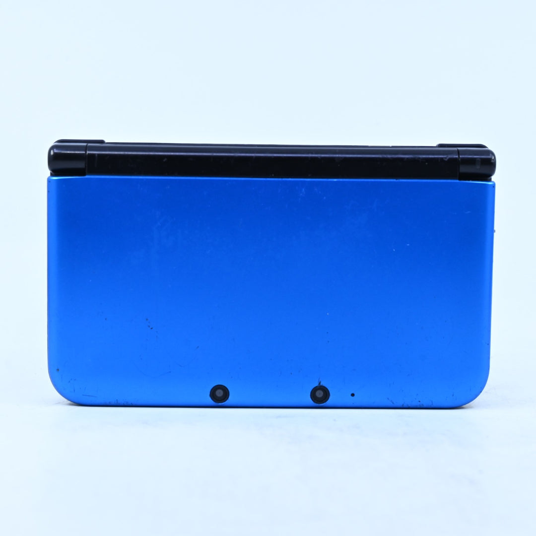 Blue / Black Nintendo 3DS Console XL - SPR-001(EUR) - PAL + 4GB SD Card