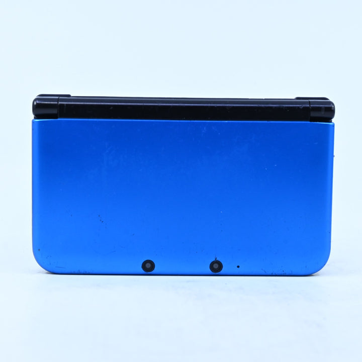 Blue / Black Nintendo 3DS Console XL - SPR-001(EUR) - PAL + 4GB SD Card