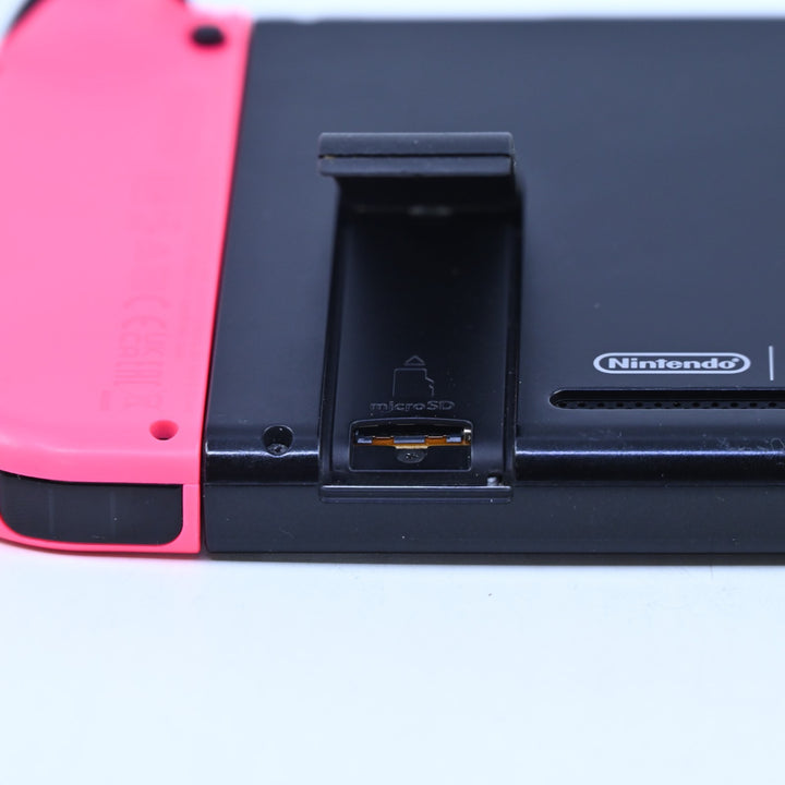 Blue / Pink Nintendo Switch - Hall Effect - Nintendo Switch Console