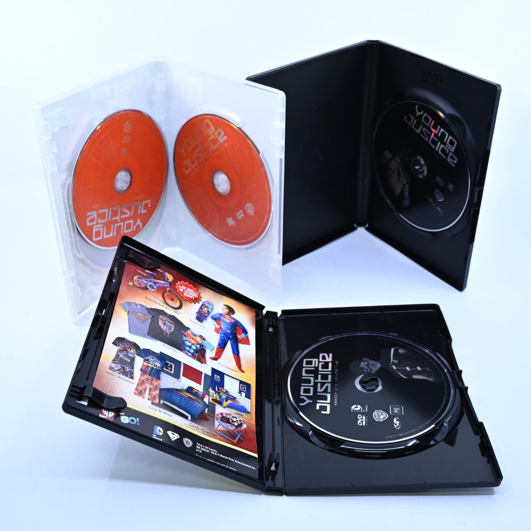 Young Justice - Season 1 Complete - Regions 1 & 4 - DVD