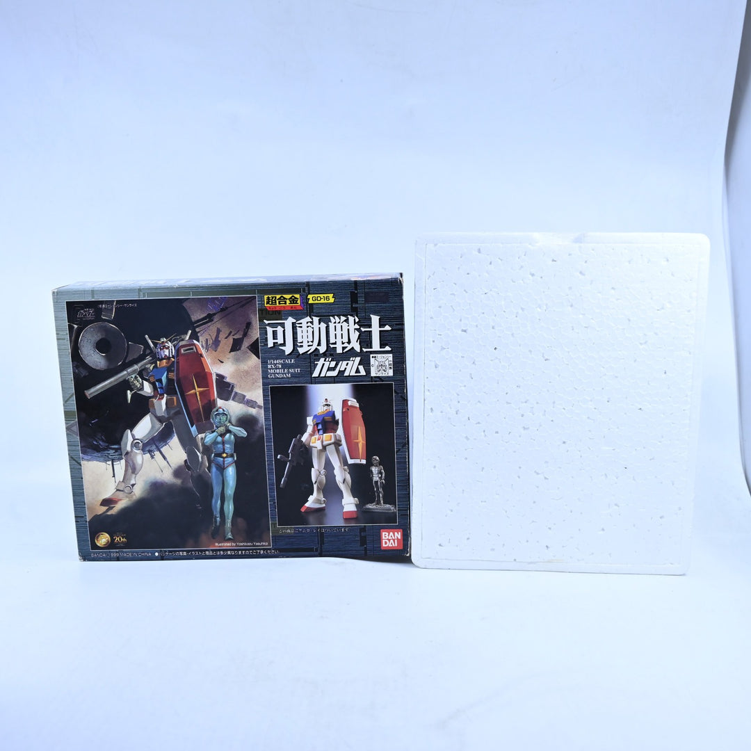 Chogokin GD-16 RX-78 Mobile Suit Gundam - Bandai - 1:144 Die-Cast Anime Figure