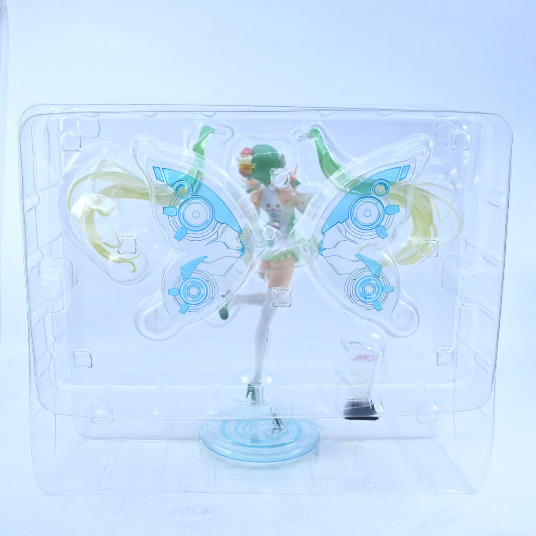 Racing Miku 2017 Ver. - Good Smile Racing GT Project 1/1 Scale - Anime Figure