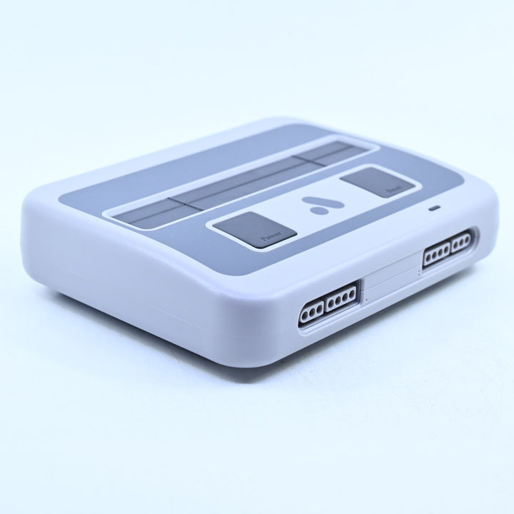 Analogue Super Nt with 2 Controllers - Analogue Console - FREE POST!