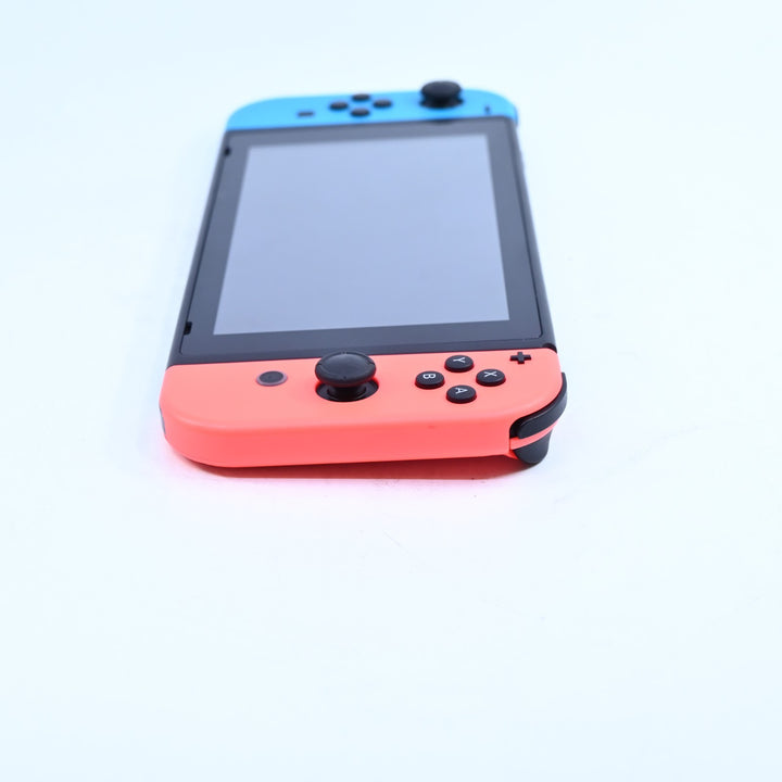 Blue / Red  Nintendo Switch  - Nintendo Switch Boxed Console - PAL