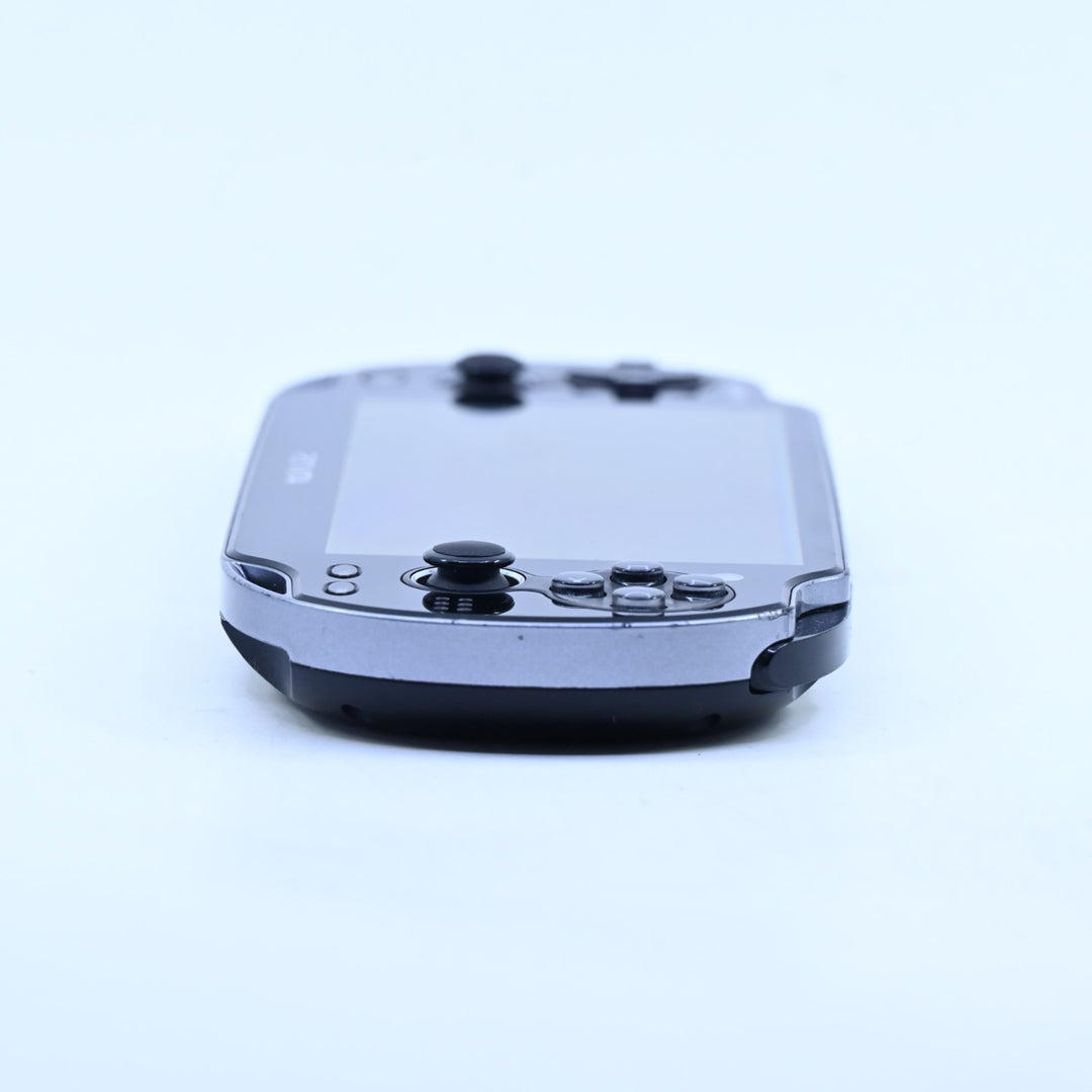 Black OLED PS Vita - 8GB card - Sony PS Vita Console - PAL - FREE POST!