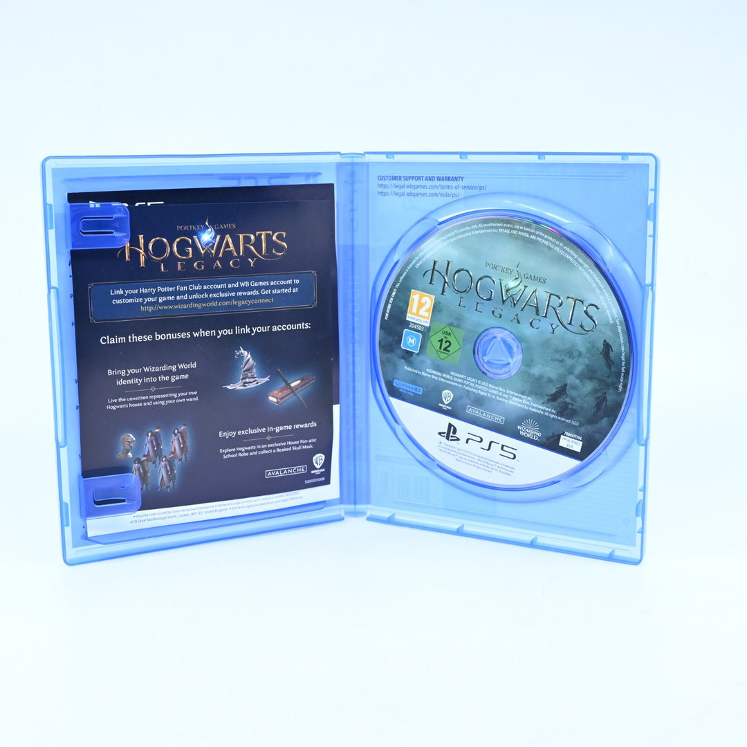 Hogwarts Legacy Deluxe Edition + Pin - Sony Playstation 5 / PS5 Game