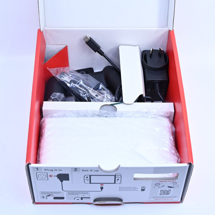 White - Nintendo Switch OLED Boxed Console - PAL - FREE POST!