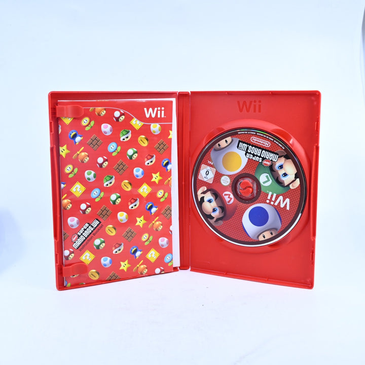 New Super Mario Bros. Wii - Nintendo Wii Game + Manual - PAL - MINT DISC!