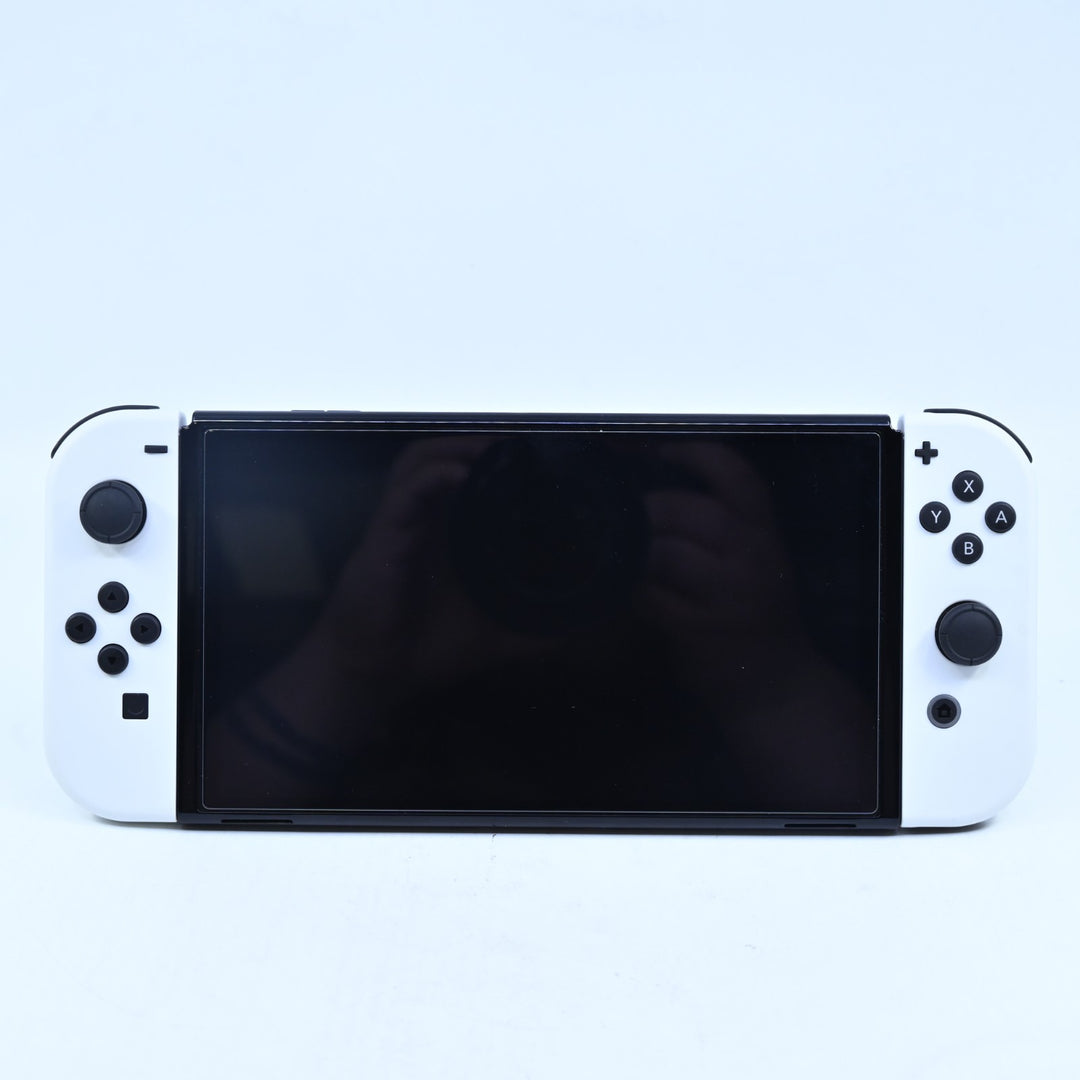White - Nintendo Switch OLED Boxed Console - HEG-001 - FREE POST!