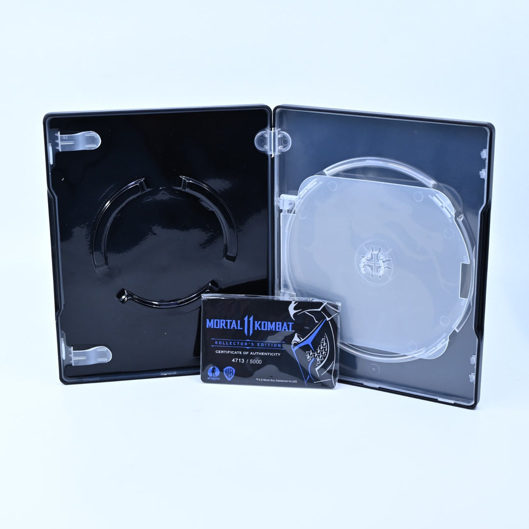 Mortal Kombat 11 Ultimate Kollector's Edition - Sub-Zero - 1/1 Model Head