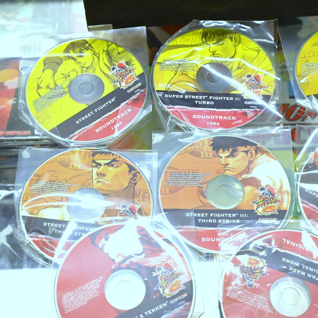 Street Fighter 25th Anniversary Collector's Set - PS3 Game - Region Free