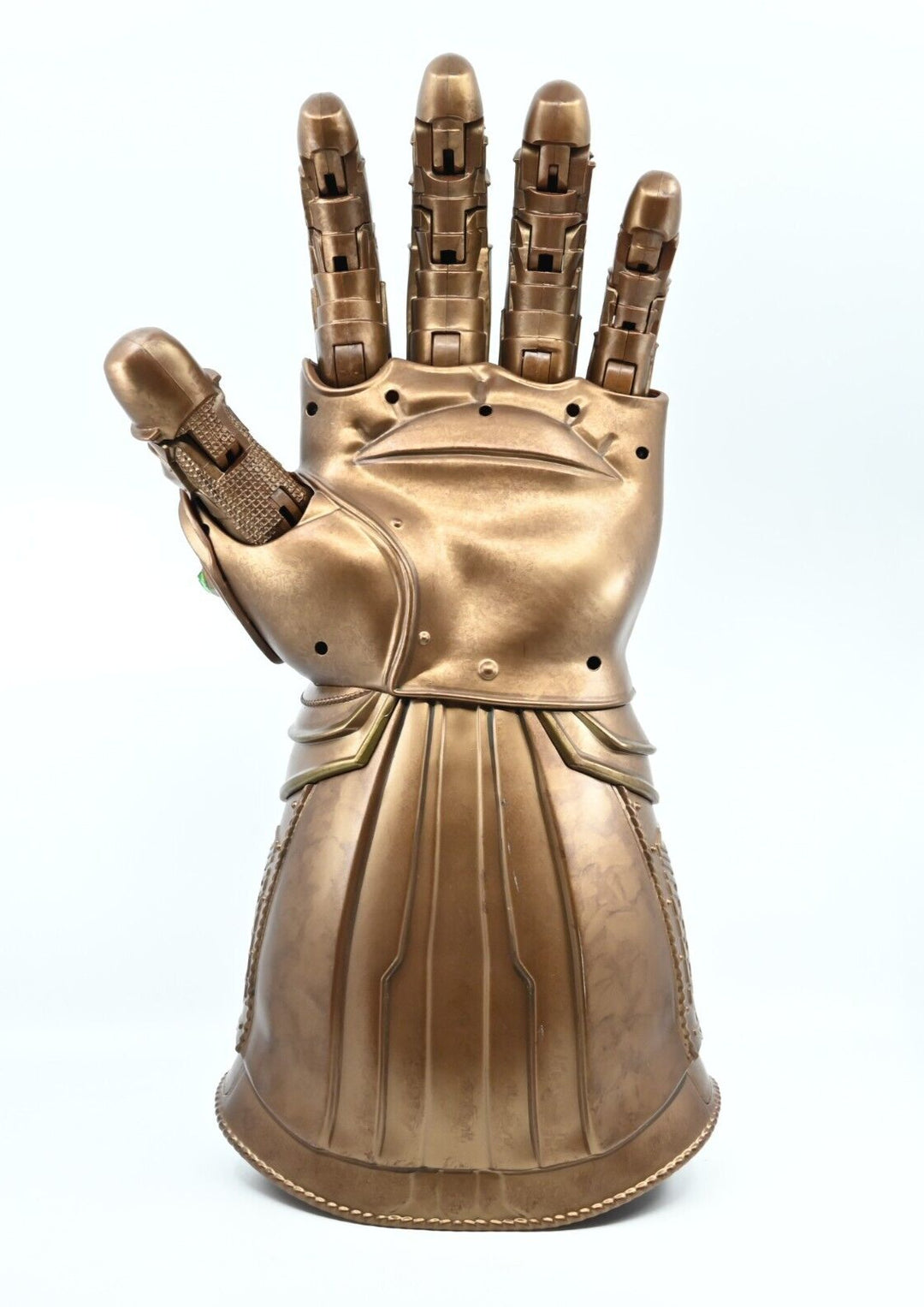 Marvel Avengers Large Infinity Gauntlet - 2017 Hasbro - Toy