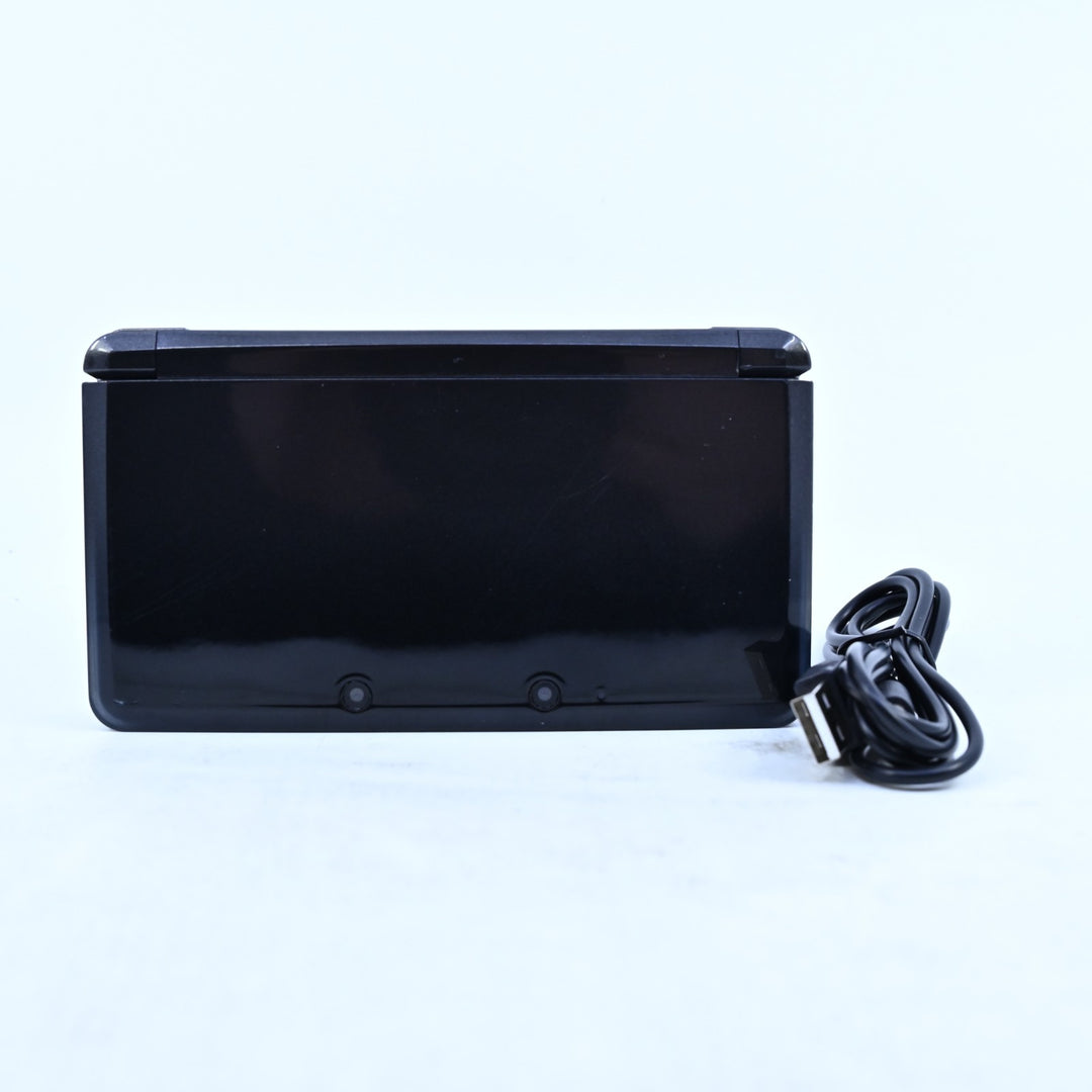 Black Nintendo 3DS Console - CTR-001 - PAL + SD Card! - FREE POST!