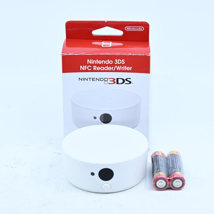 Animal Crossing: Happy Home Designer - Nintendo 3DS Game - PAL + Manual