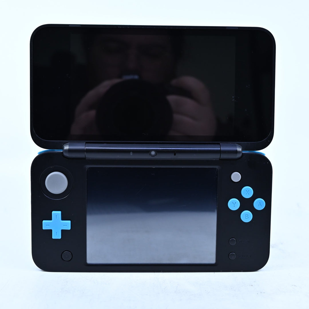 Blue / Black - 'New' Nintendo 2DS XL Console - JAN-001 - PAL - FREE POST!