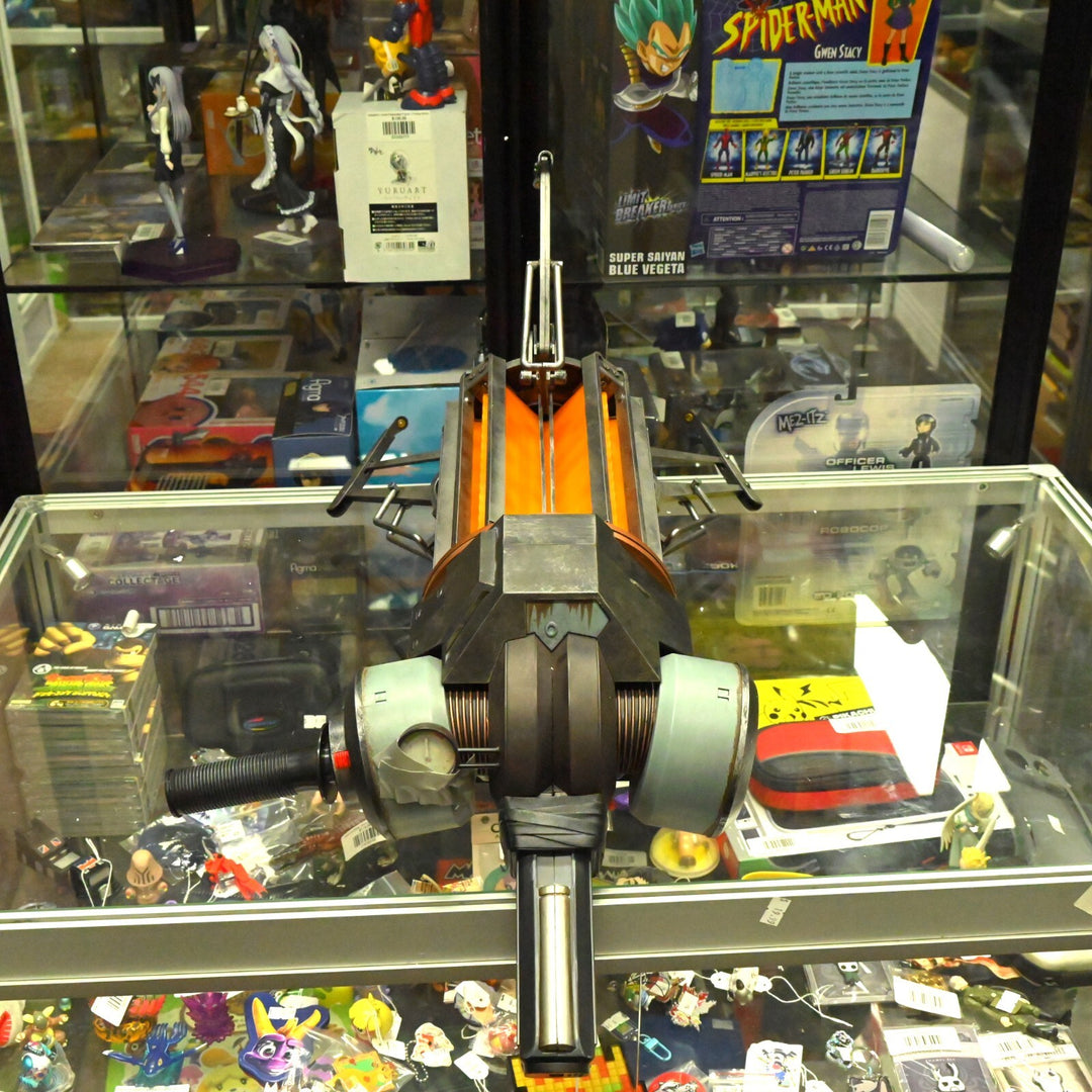 NECA 1:1 Zero Point Energy Field Manipulator Gravity Gun - Half Life 2 - Toy
