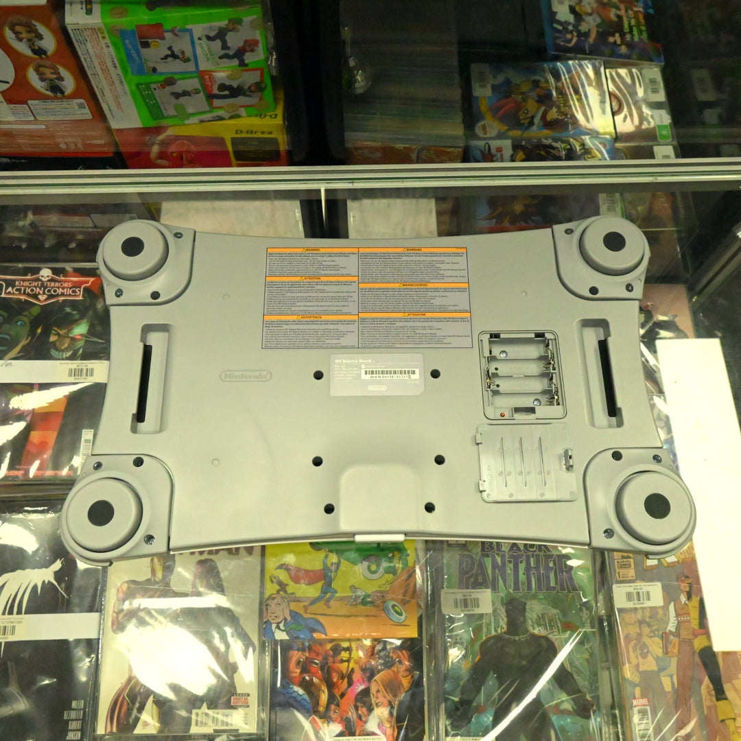 Wii Fit + Balance Board - Nintendo Wii Game + Manual / Nintendo Wii Accessory