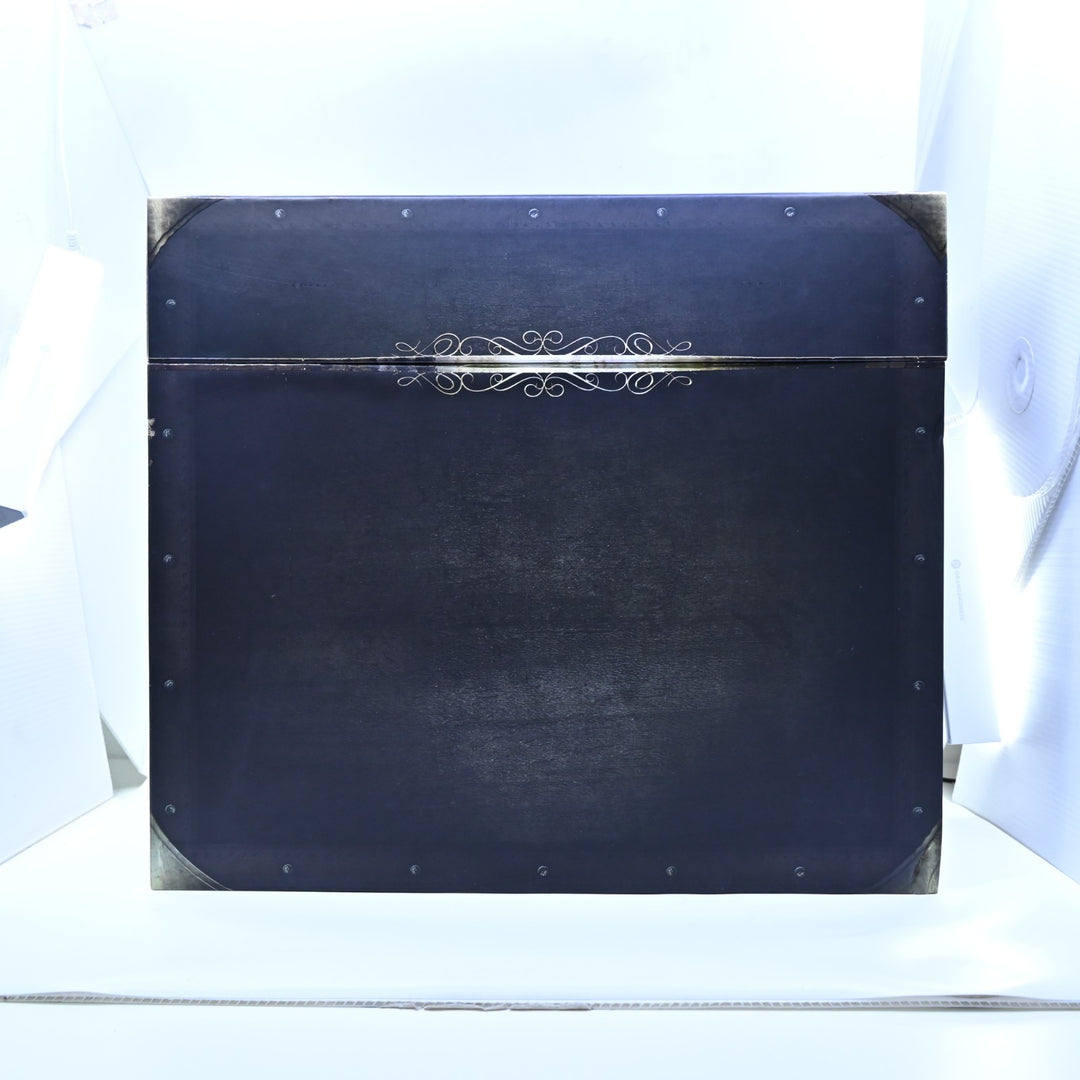 Assassin's Creed IV: Black Flag - Black Chest Collector's Edition - PS4 Game